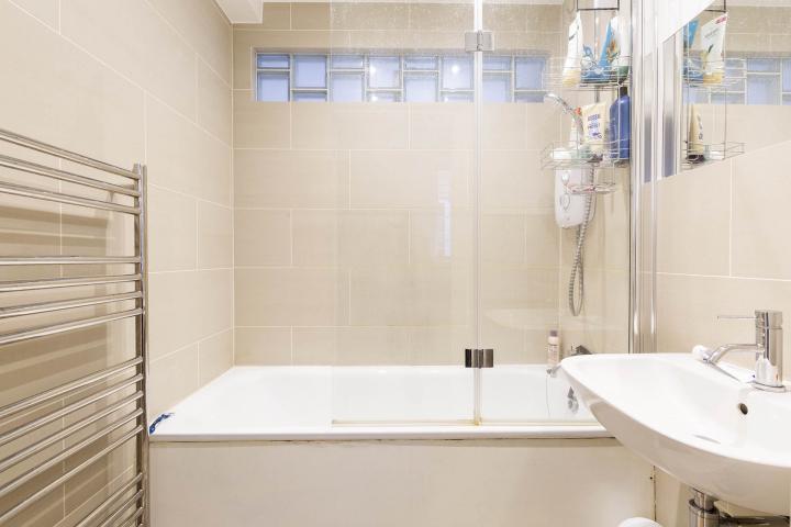 Modern Apartment Marlow Court, Kilburn